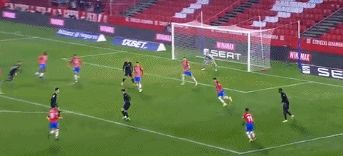 克莱：比赛中喷点垃圾话很有趣，只要不人身攻击就可以